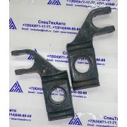 Кронштейн амортизатора нижний A7 R WG9925520038
